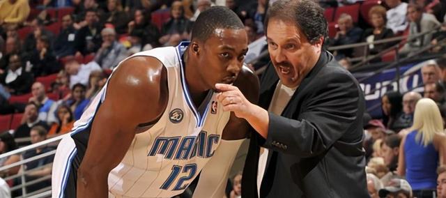 “梅” 开新章！迈阿密加冕MLS总冠军，快来领你的荣耀挂件！（梅西开新篇章！迈阿密夺得MLS总冠军，荣耀挂件等你来拿）