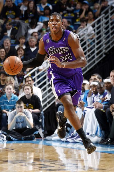 皇马官方：门迪右腿股二头肌肌肉受伤；据悉将缺阵至明年（皇马官宣：门迪右腿股二头肌受伤，预计缺阵至明年）