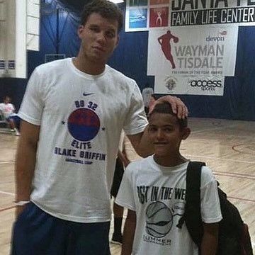 基德：球队非常需要莱夫利，希望他能早日明确治疗方案（基德：球队亟需莱夫利，盼其尽快明确治疗方案）